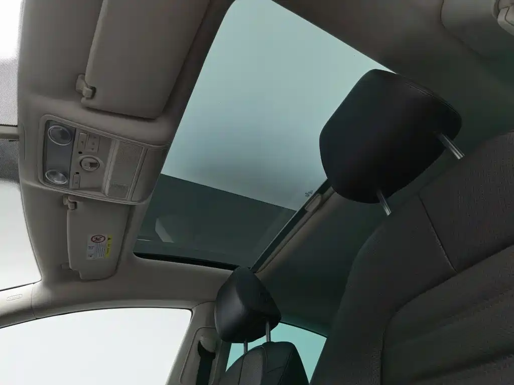 Volkswagen CC — миниатюра 14