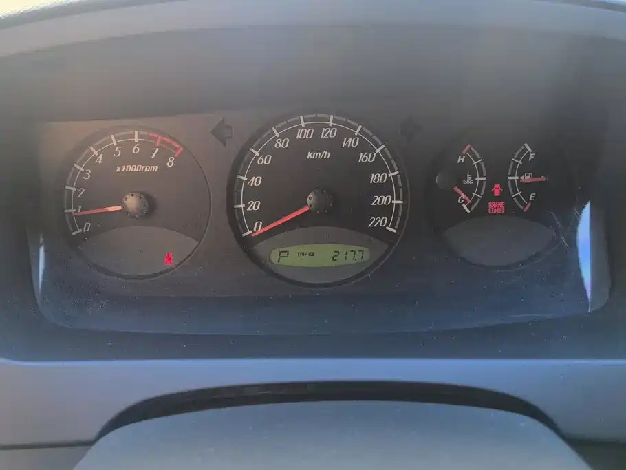 Roewe W5 — миниатюра 14