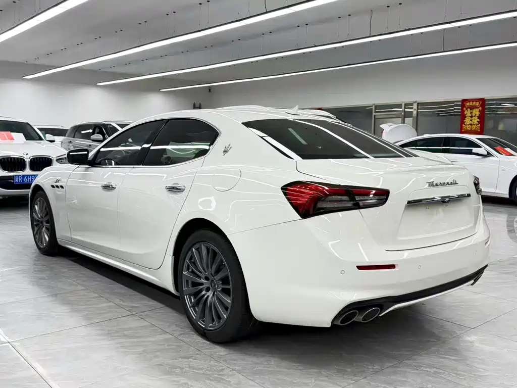Maserati Ghibli — миниатюра 4