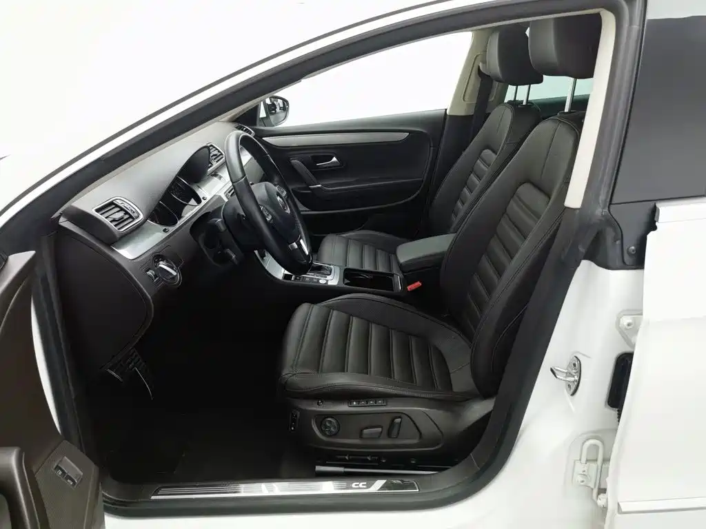 Volkswagen CC — миниатюра 10