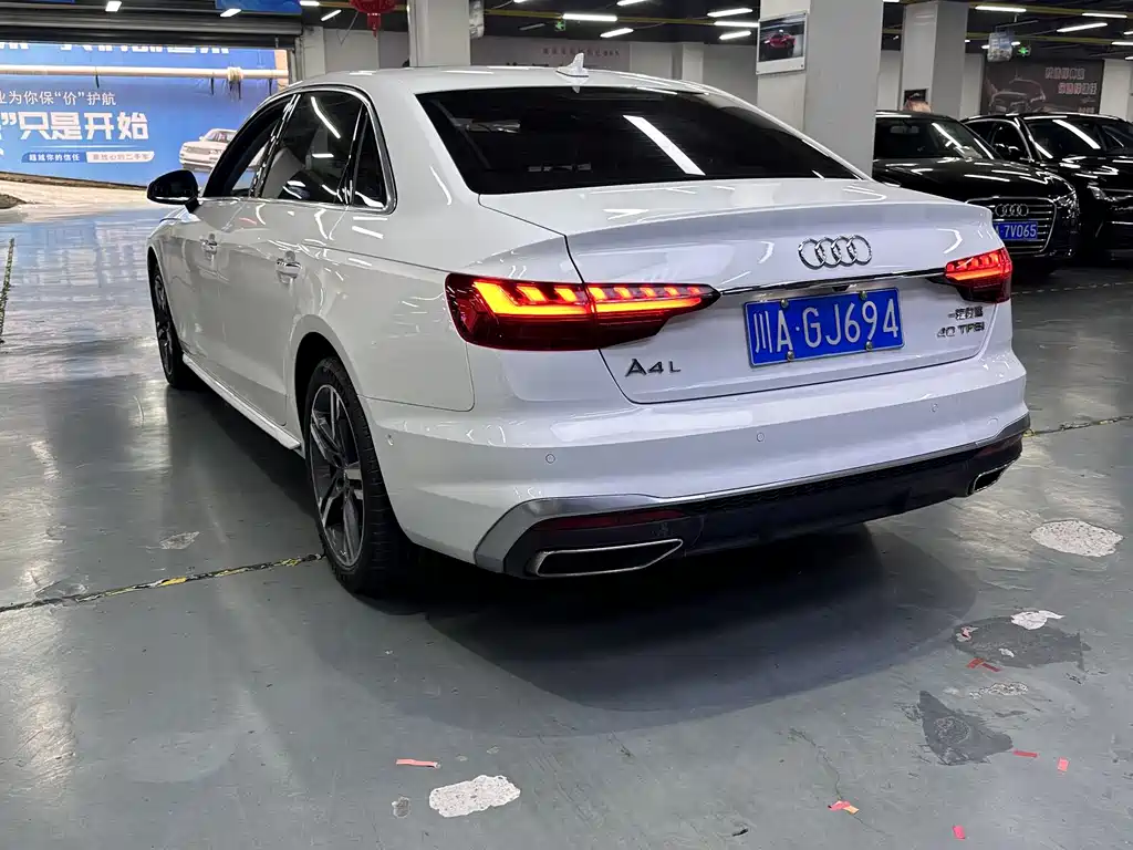 Audi A4L 2020 40 TFSI Fashion