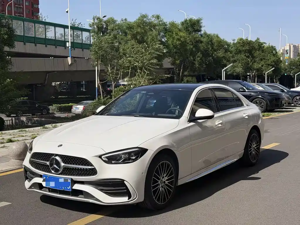Mercedes-Benz C-Class 2026