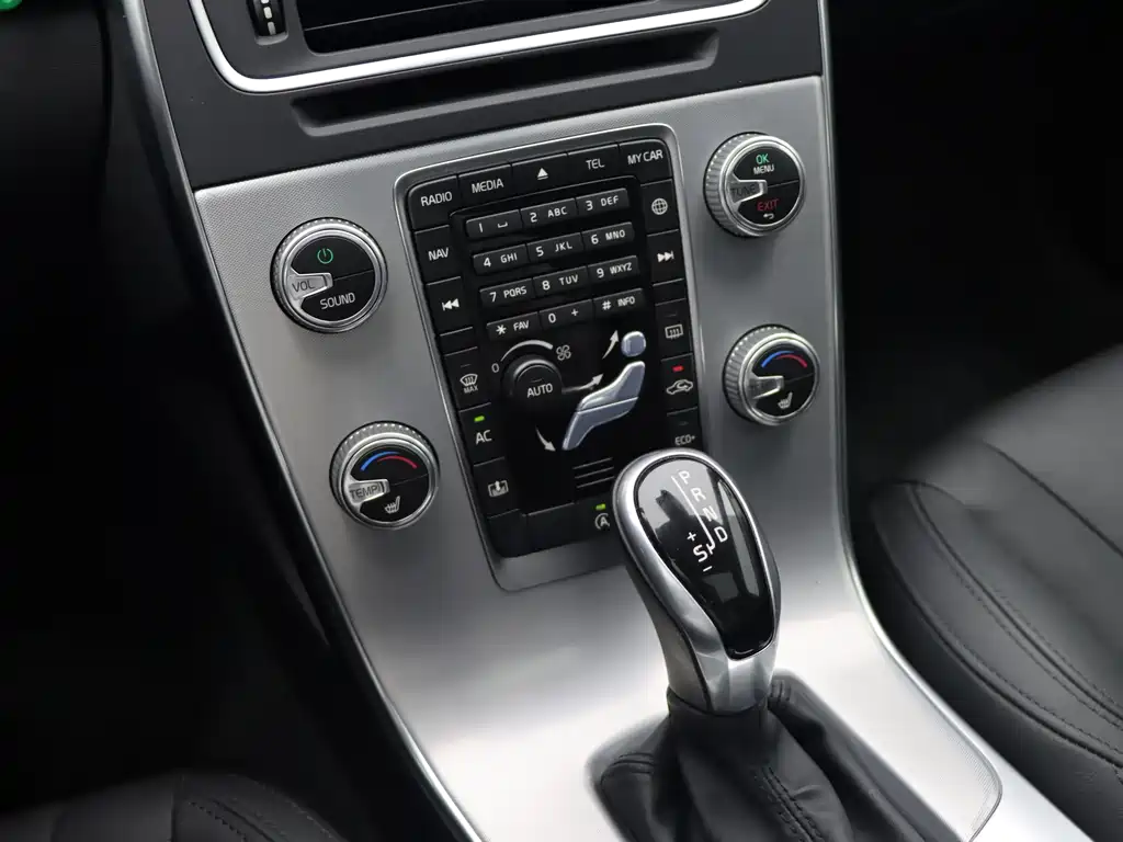 Volvo S60 — миниатюра 18
