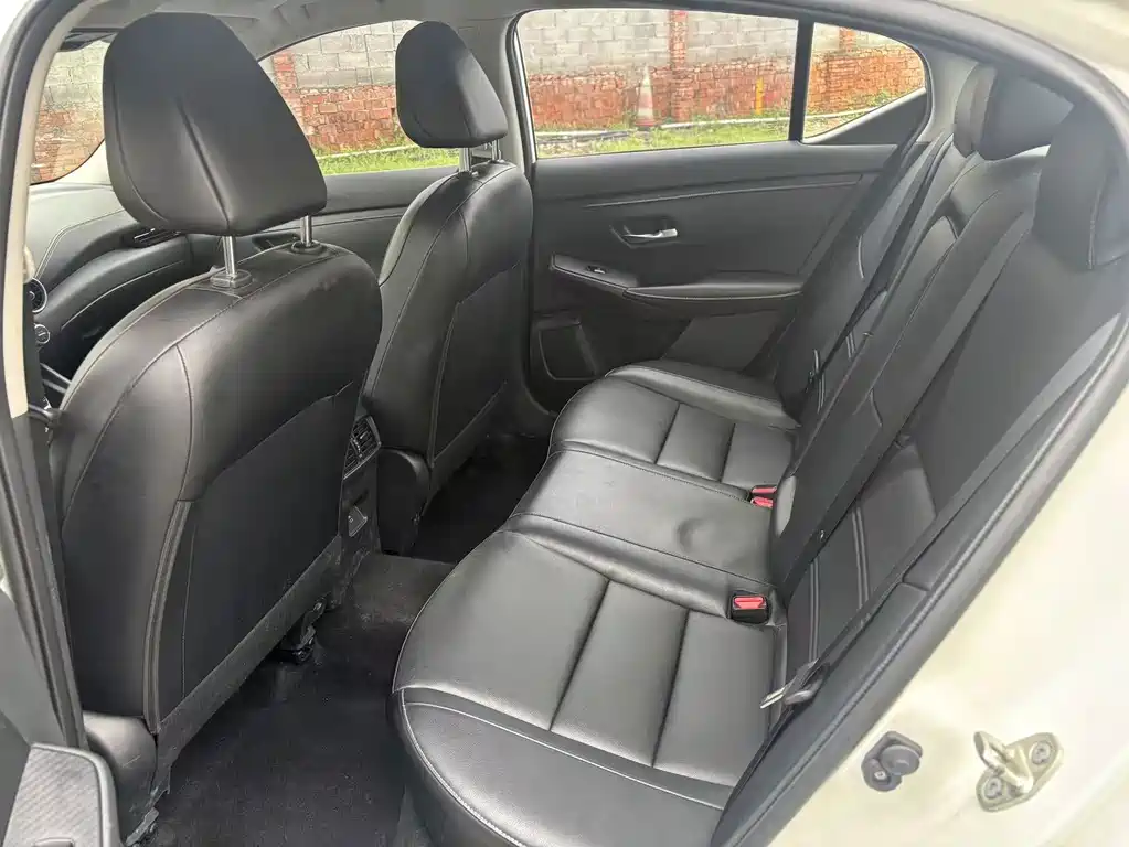 Nissan Sylphy — миниатюра 9
