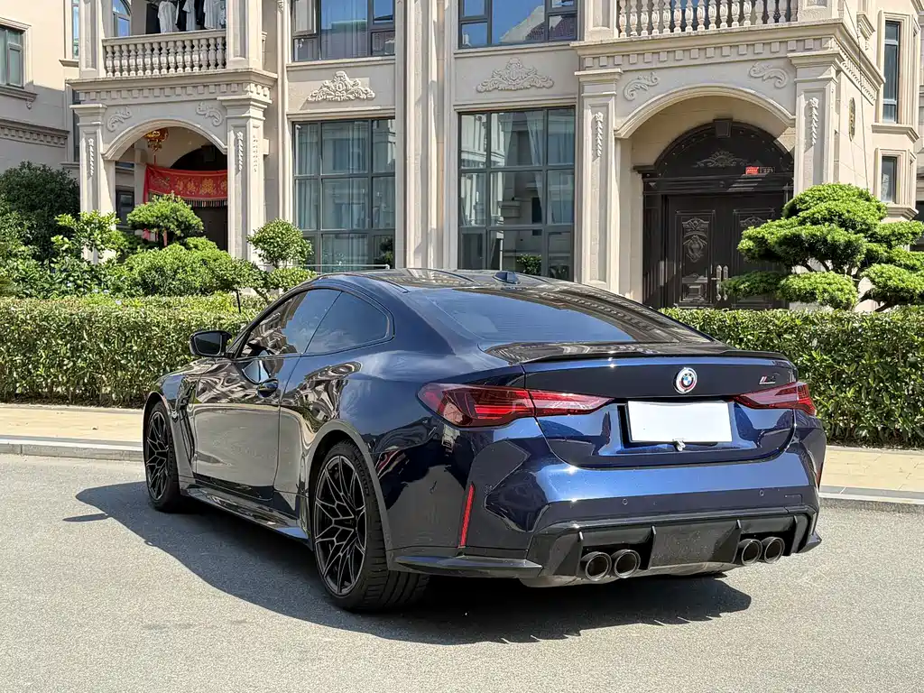 BMW M4 — миниатюра 4