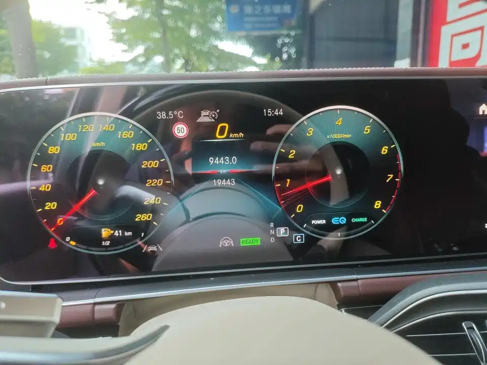 Mercedes-Benz GLS — миниатюра 3