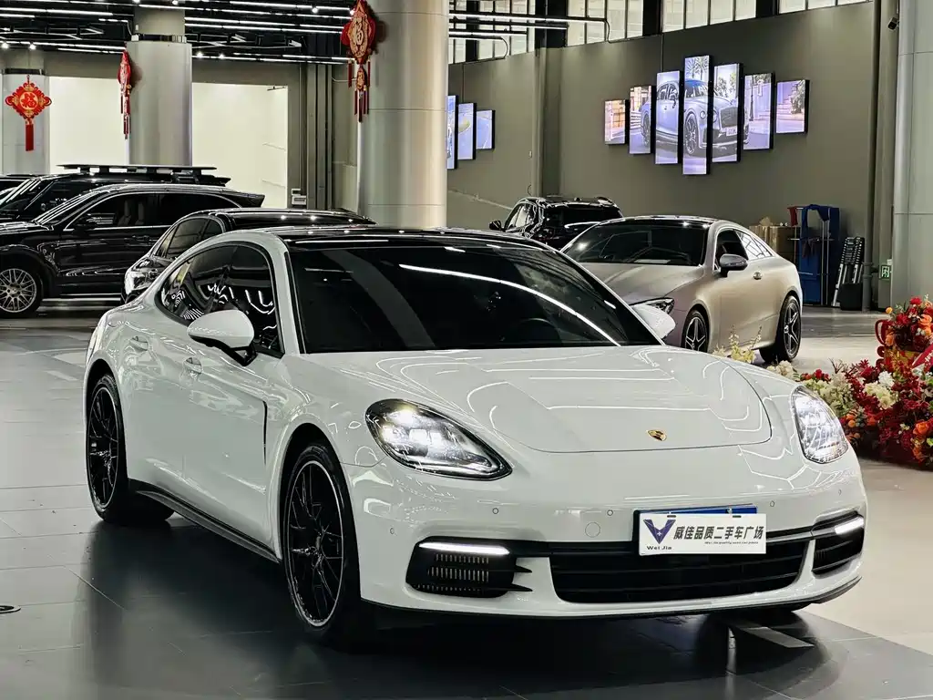 Porsche Panamera — миниатюра 3