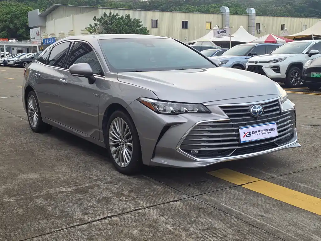Toyota Avalon — миниатюра 3