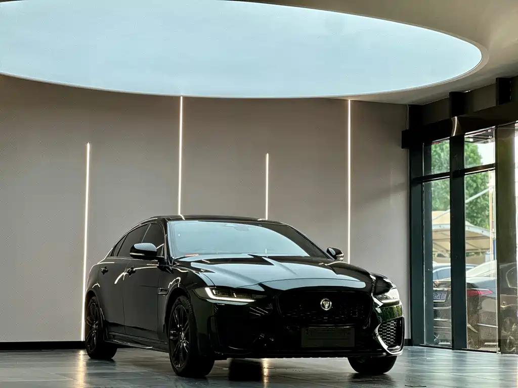 Jaguar XEL 2024 2.0T 250PS R-DYNAMIC S Sport