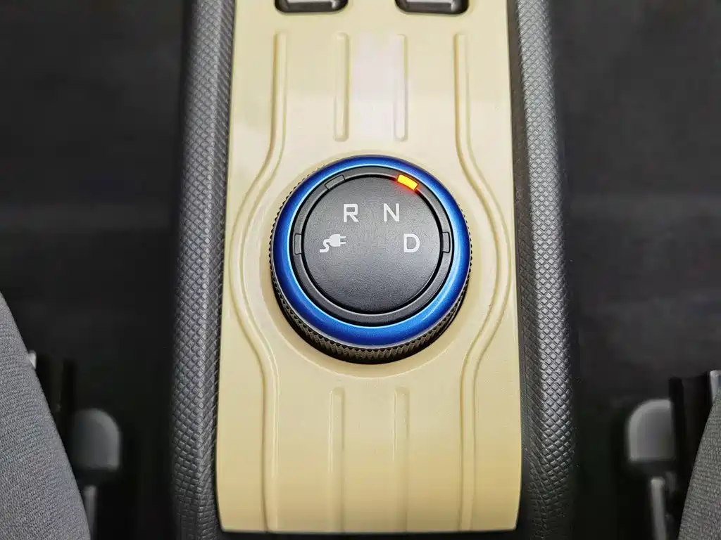 Wuling MINIEV — миниатюра 13