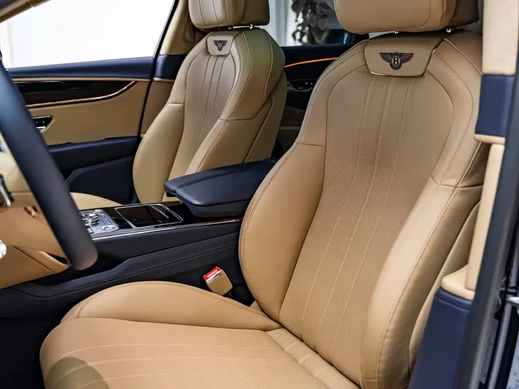 Bentley Flying Spur — миниатюра 11