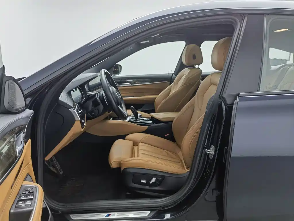 BMW 6 GT 2018 630i Luxury
