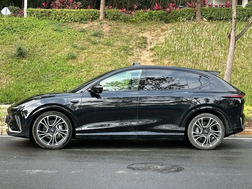 ZHIJI AUTOMOBILE ZHIJI LS7