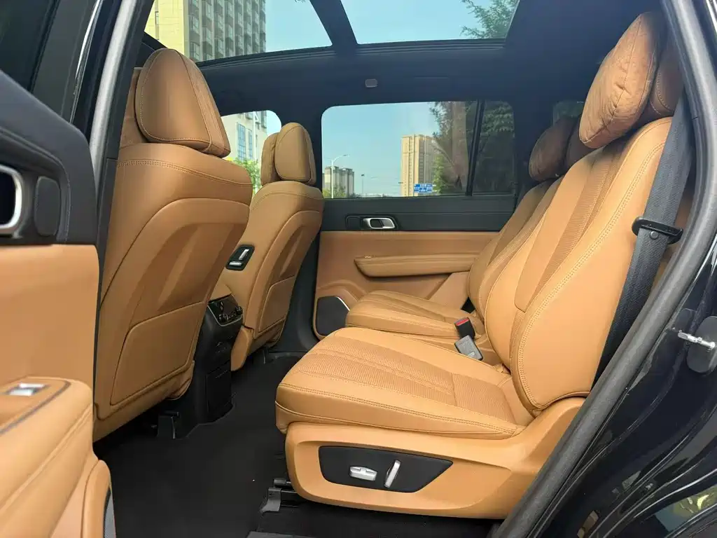 Li Auto Li ONE — миниатюра 6