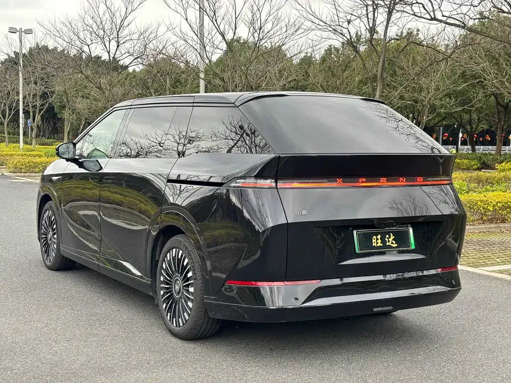 XIAOPENG X9