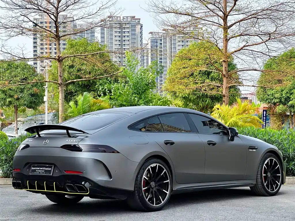 MERCEDES-BENZ AMG GT