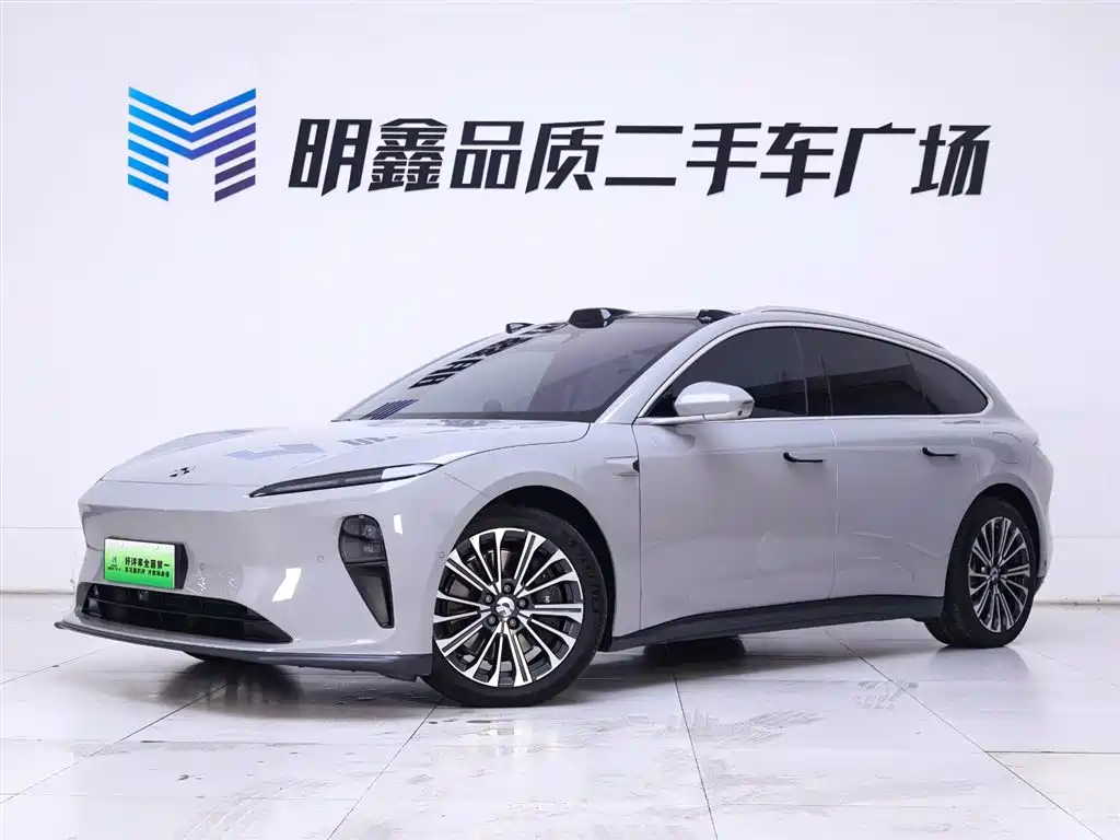 NIO NIO ET5T