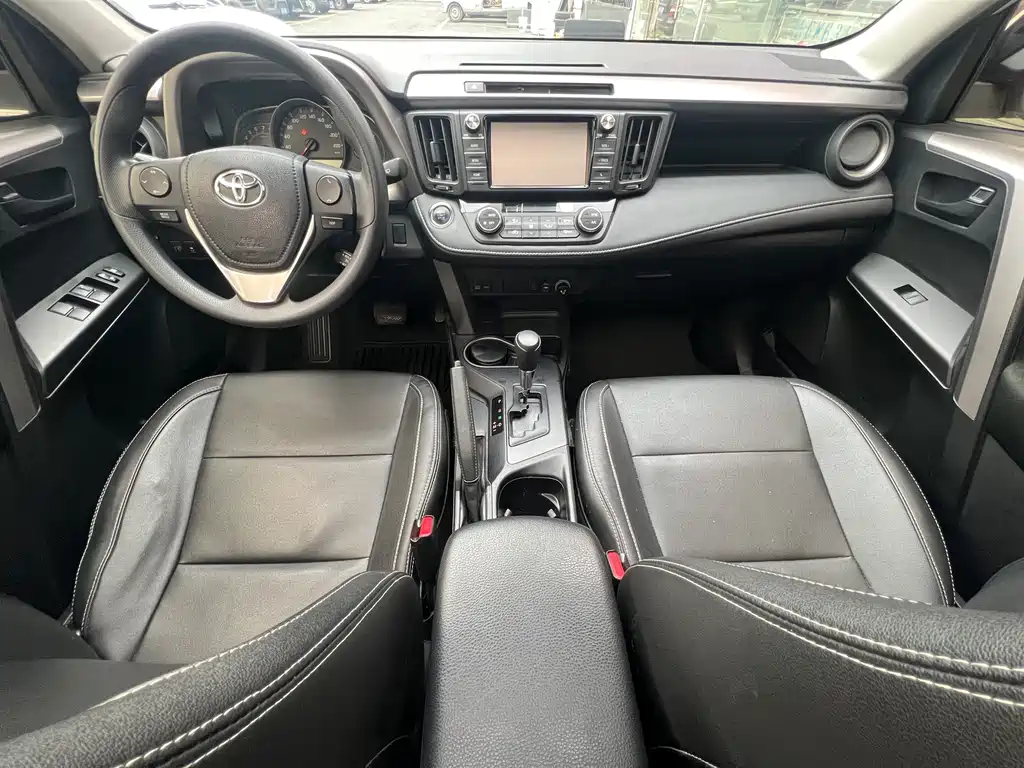 TOYOTA RAV4 RONGFANG