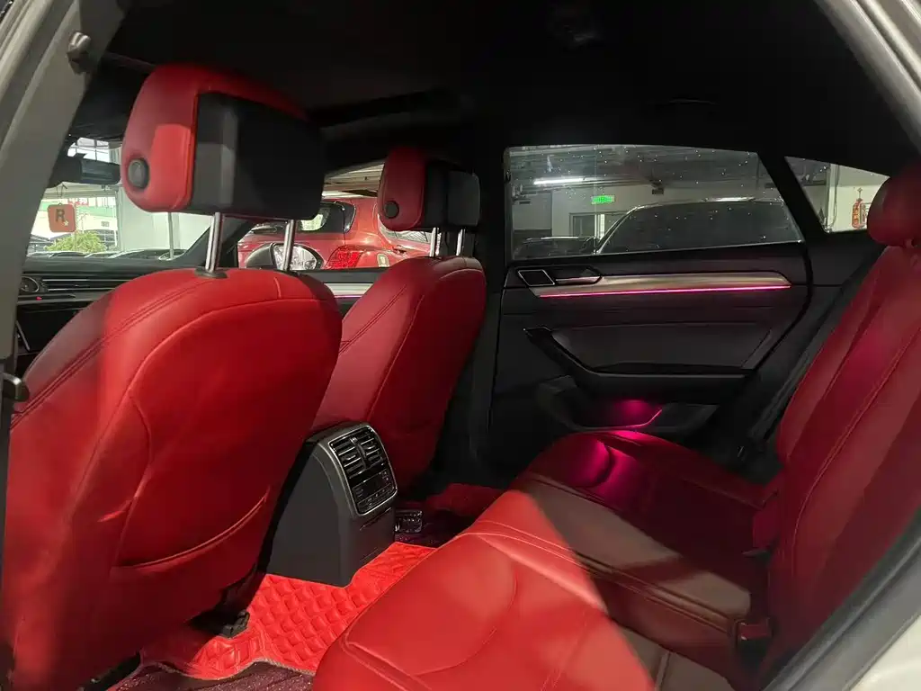 Volkswagen FAW - Passat CC CC 2019 330TSI VI