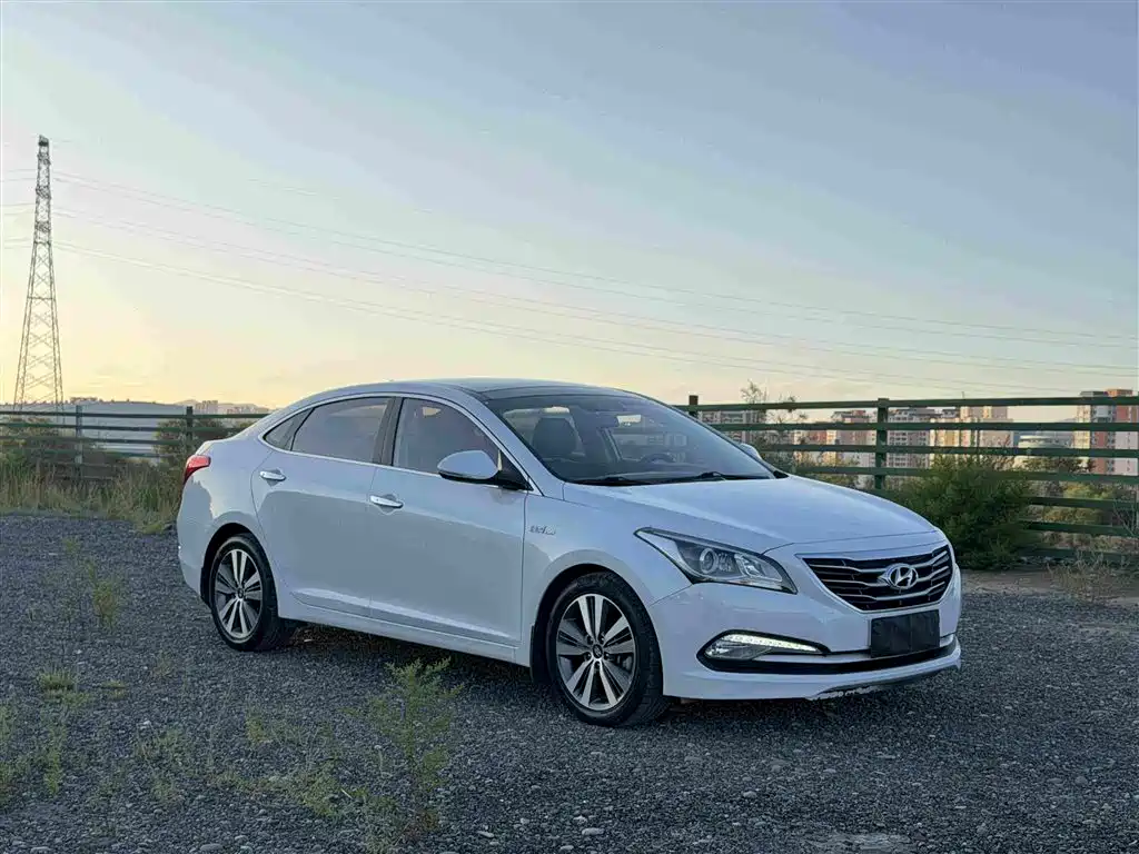 Hyundai Mistra — миниатюра 3