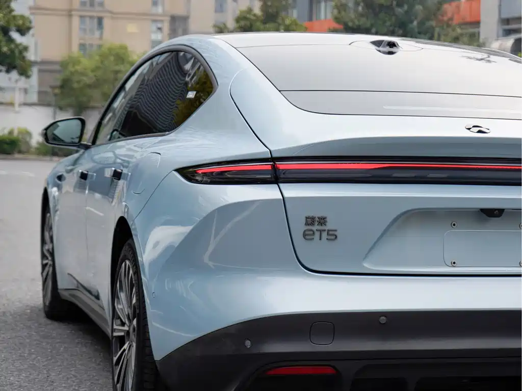 NIO NIO ET5