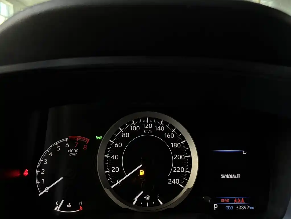 Toyota Corolla — миниатюра 13