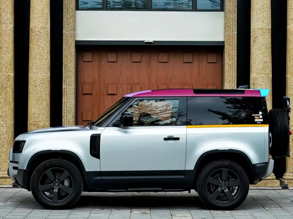 Land Rover Defender — миниатюра 5