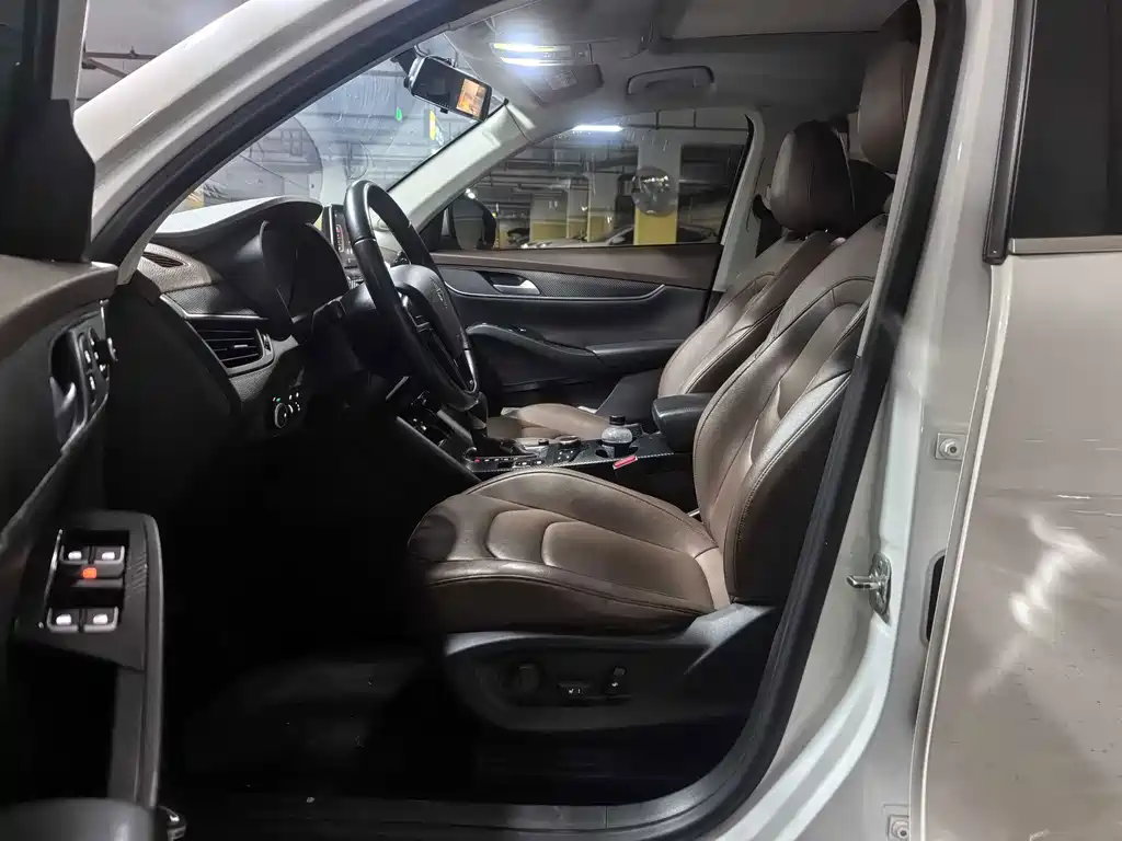 Borgward BX5 — миниатюра 5