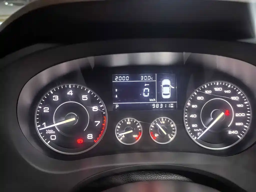 Borgward BX5 — миниатюра 6