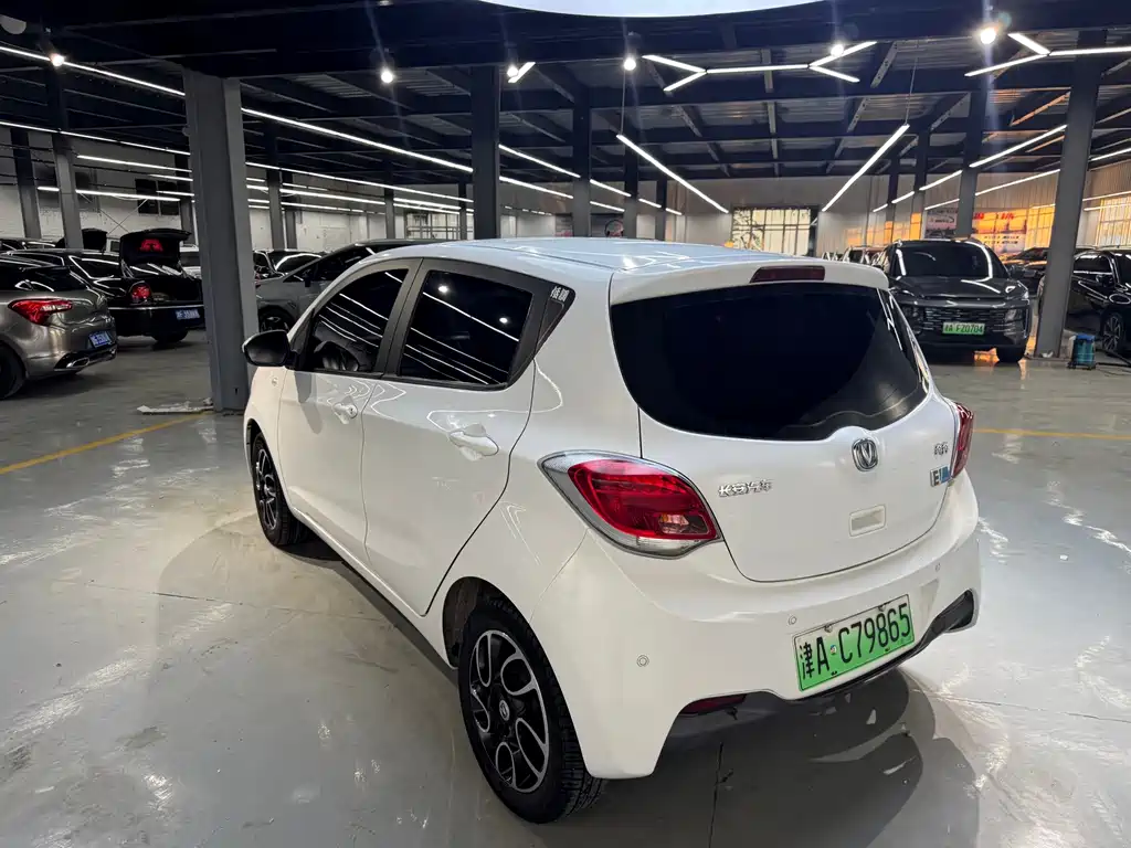 Changan EV — миниатюра 14