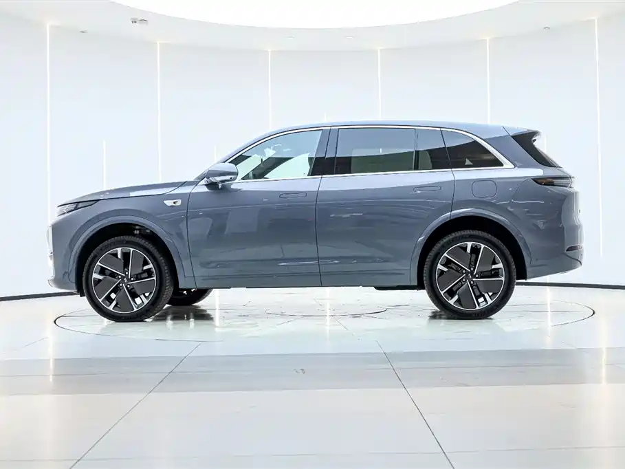 Li Auto IDEAL L7