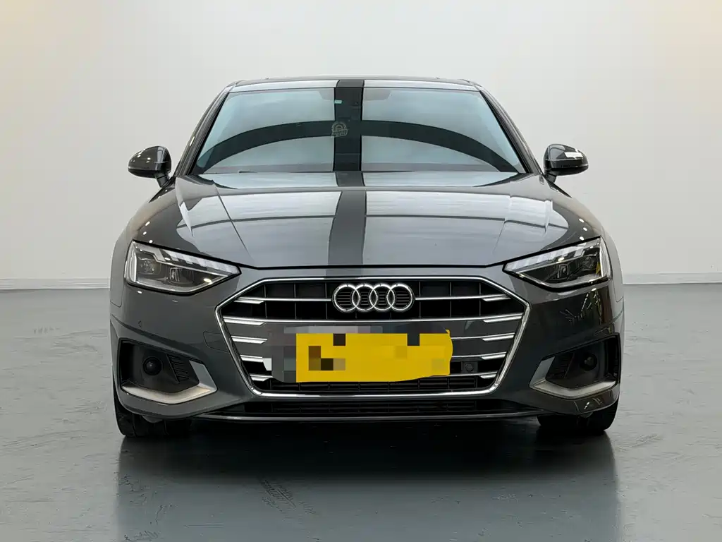 Audi A4L 2022 40 TFSI Luxury