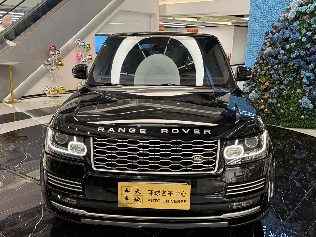 Land Rover Range Rover — миниатюра 2
