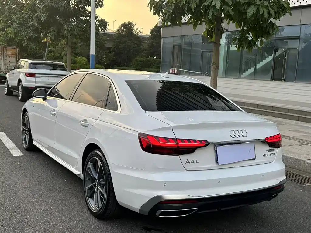 Audi A4L — миниатюра 15
