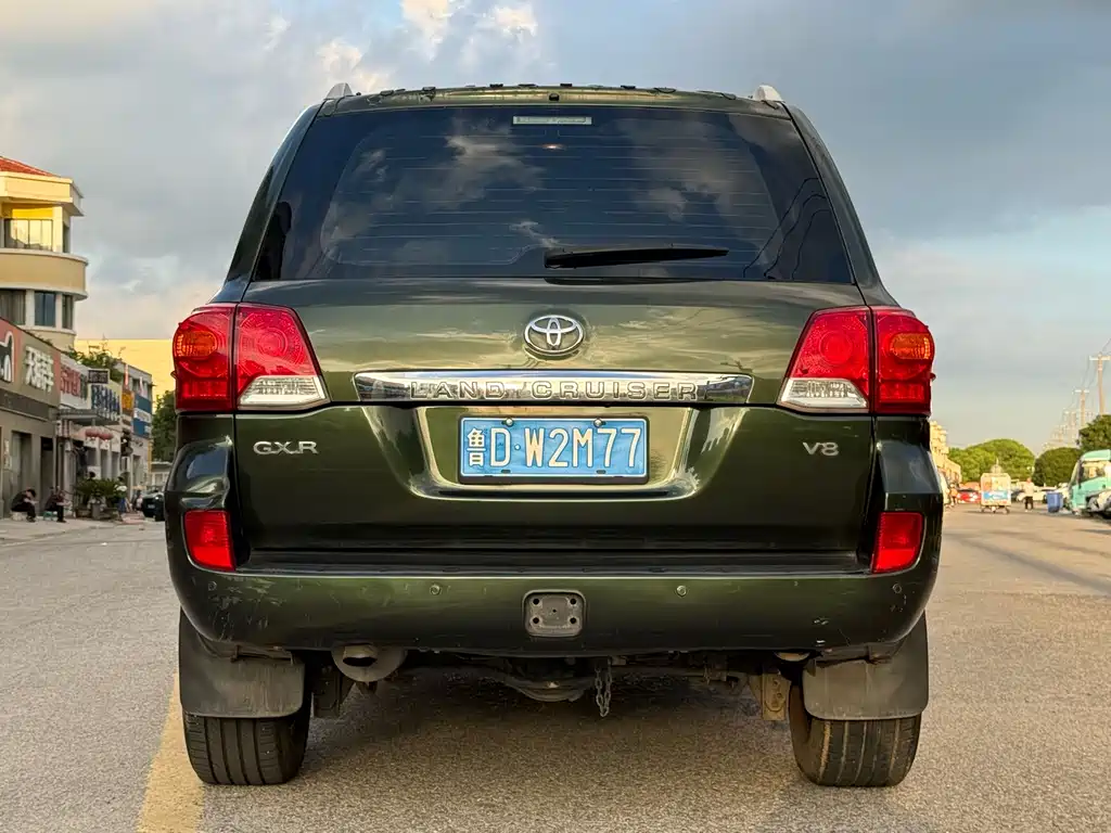 Toyota Land Cruiser — миниатюра 6