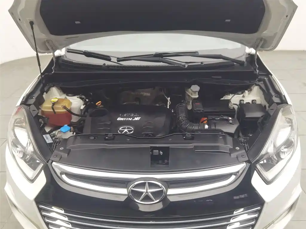 JAC RefineS5 S5 2015 1.5T AT Elite