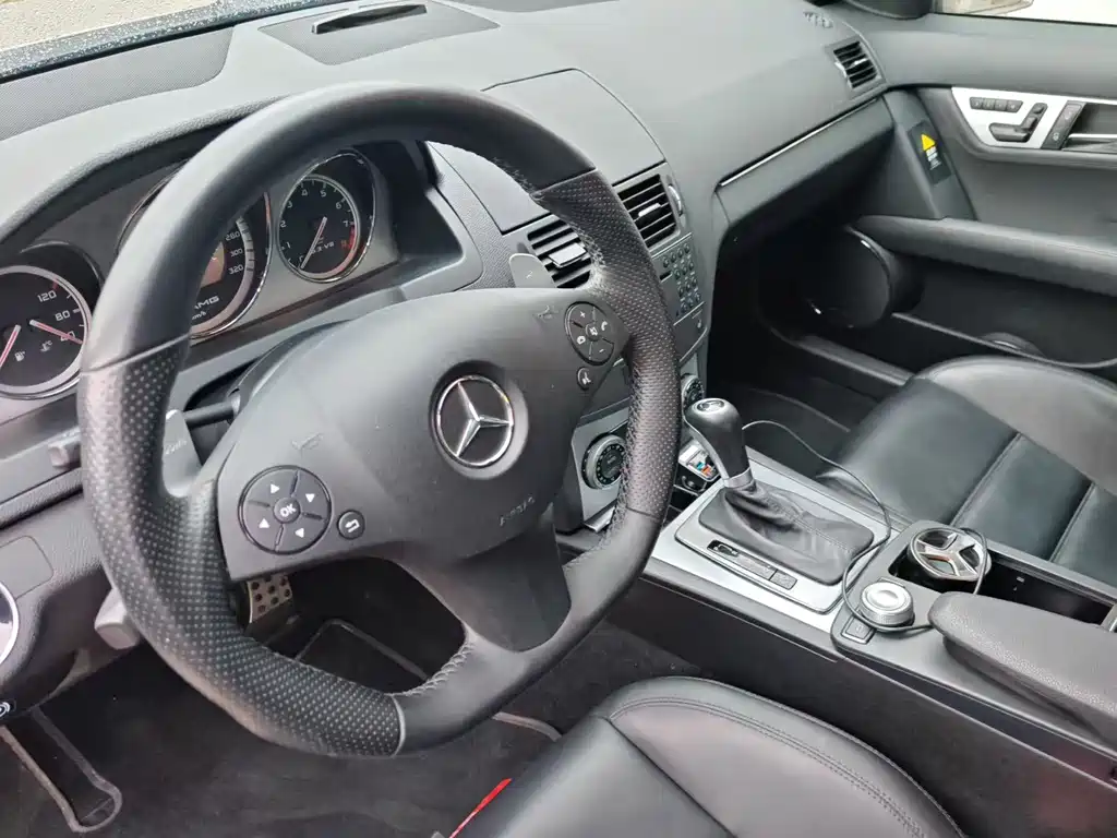 Mercedes-Benz C-Class A MG C AMG 2010 AMG C 63