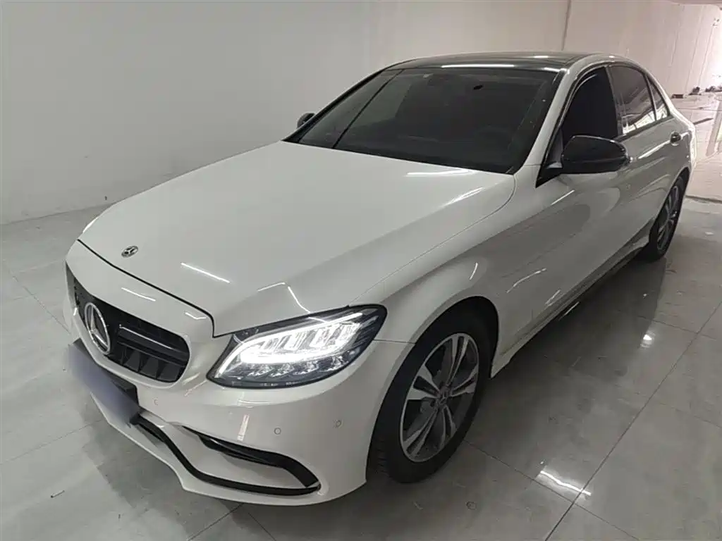 Mercedes-Benz C-Class 2021