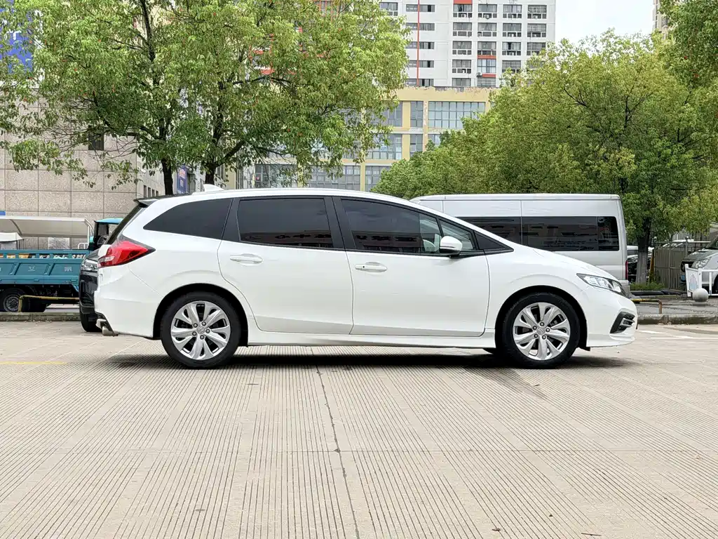 Honda Jade — миниатюра 8