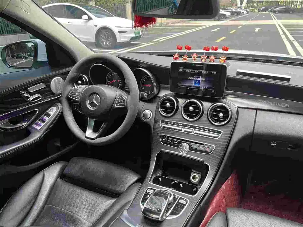 Mercedes-Benz C-Class — миниатюра 8
