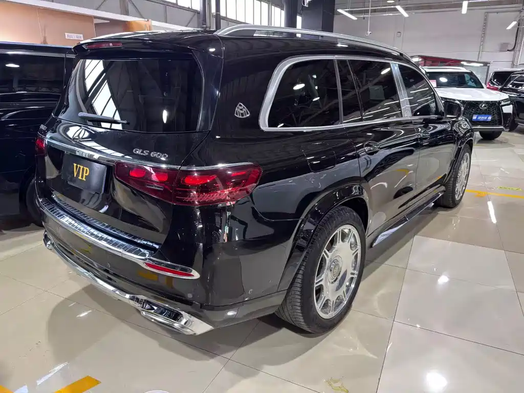 MERCEDES-BENZ GLS