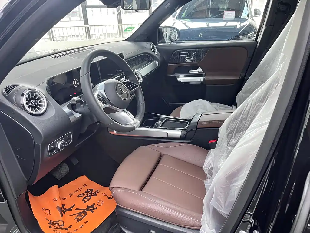 Mercedes-Benz EQB — миниатюра 4