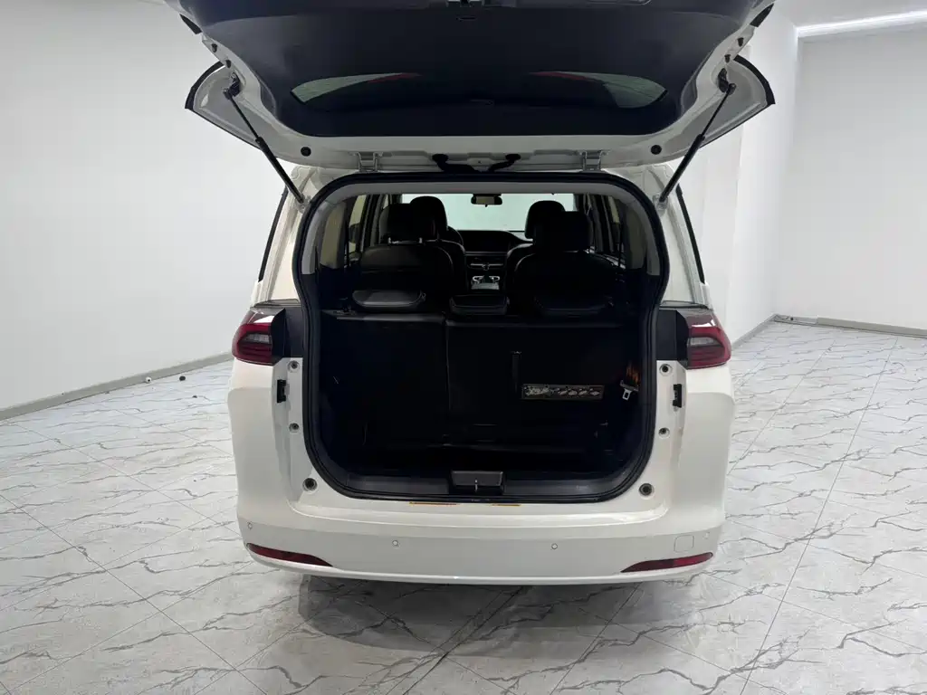 GAC Motor Trumpchi M6 — миниатюра 15