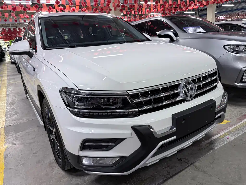 Volkswagen Tiguan L — миниатюра 3