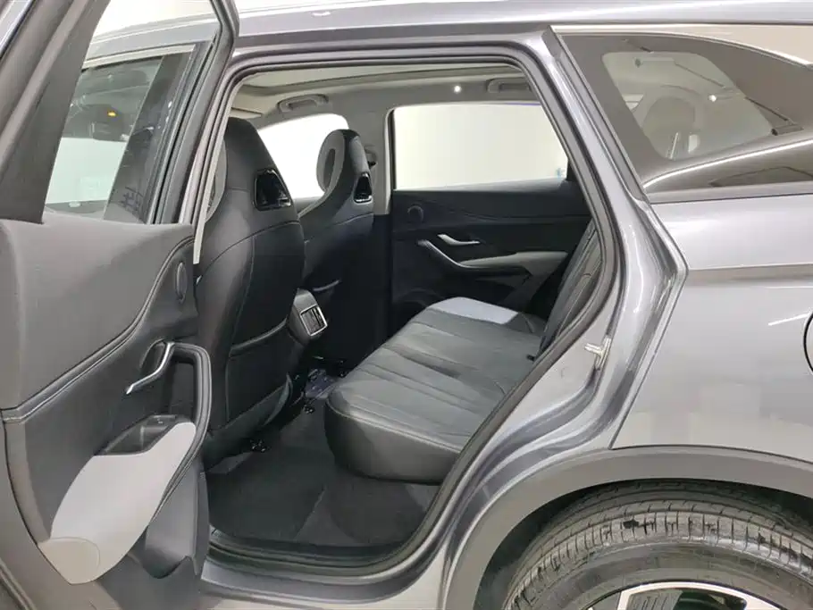 BYD SEA LION 05 DM I