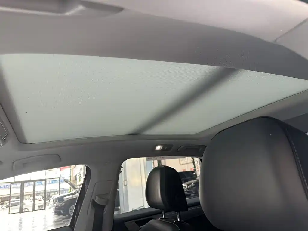 Volkswagen Sagitar — миниатюра 10