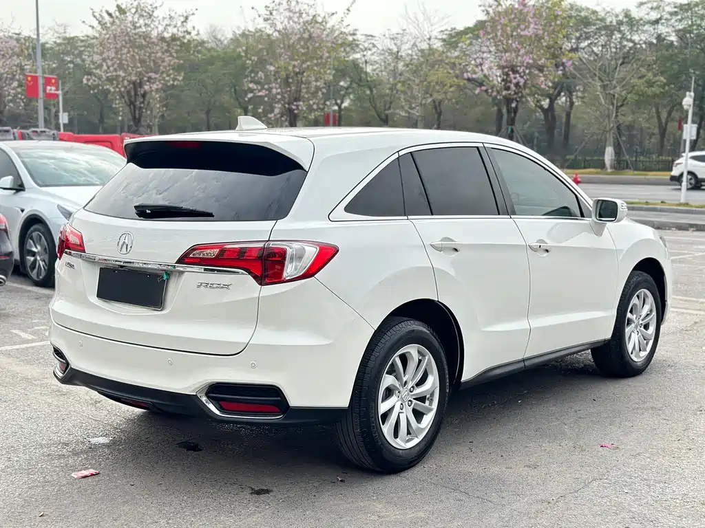 ACURA RDX