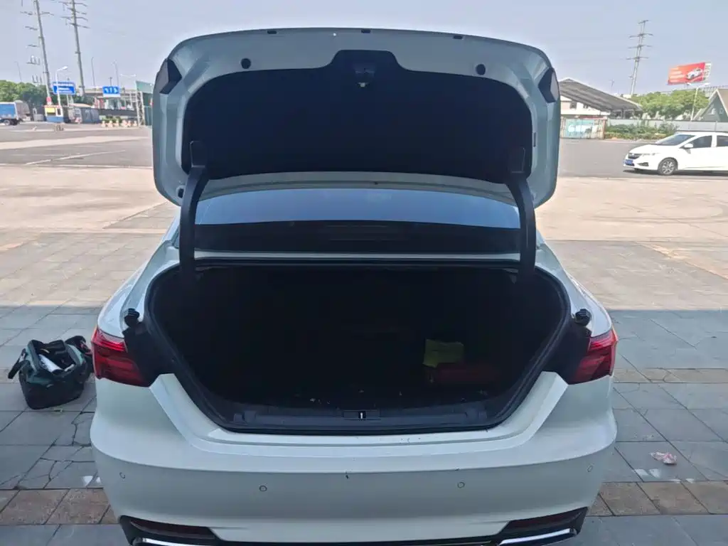 Geely Binrui — миниатюра 19