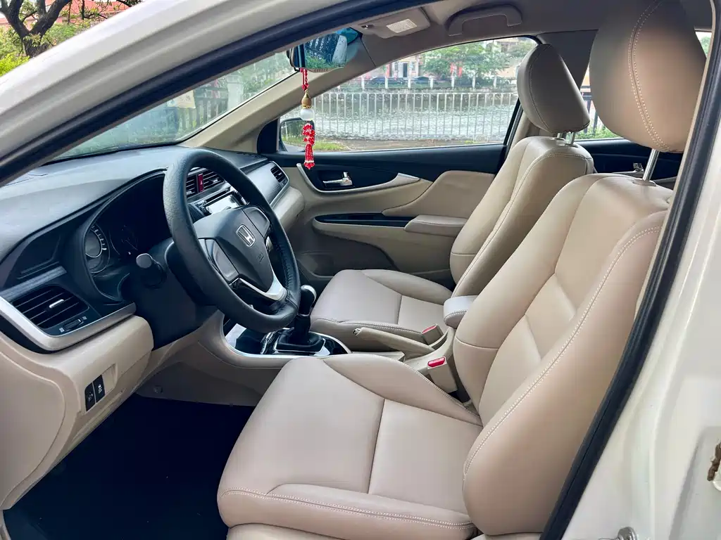 Honda Crider 2016 1.8L MT Comfort