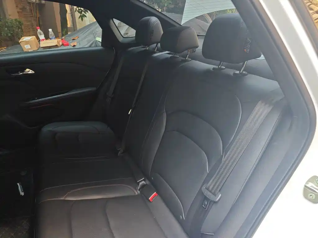 Chevrolet Monza — миниатюра 13